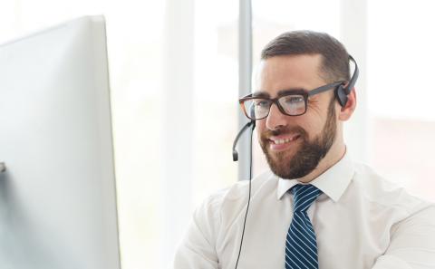 Schwab Futures Specialist on phone